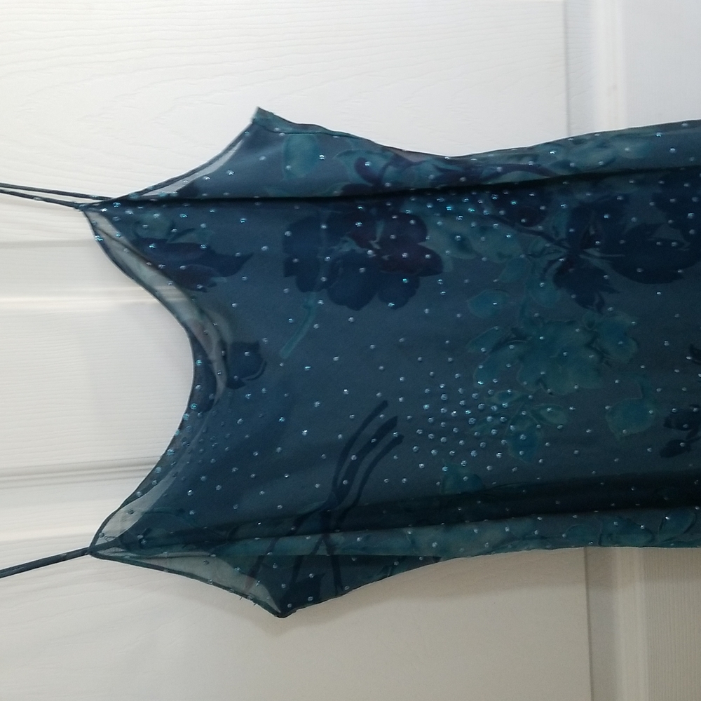 Beautiful dress size 8!